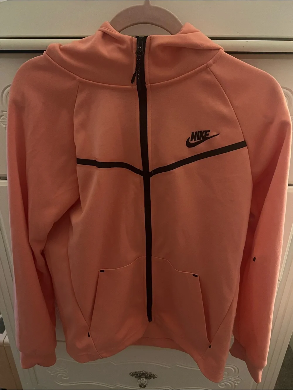 Nike women’s coral